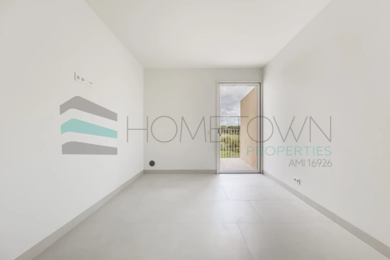 Apartamento T2 para Venda em Quarteira Foto 28