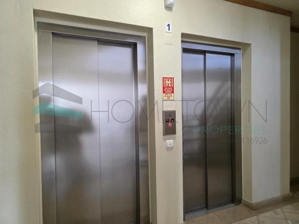 Apartamento T1 para Venda em Quarteira Foto 18