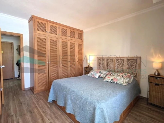 Apartamento T1 para Venda em Quarteira Foto 4