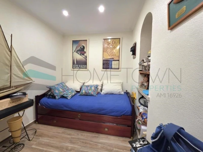 Apartamento T1 para Venda em Quarteira Foto 12
