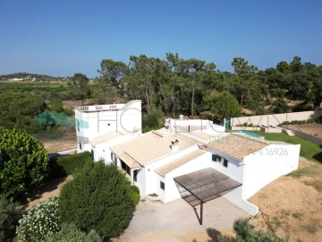 Moradia T3 para Venda em Luz de Tavira e Santo Estêvão