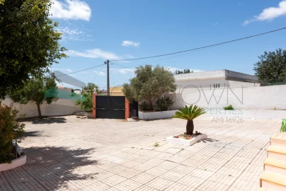 Moradia T5 para Venda em Almancil