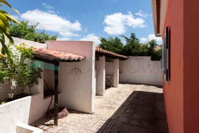 Moradia T5 para Venda em Almancil