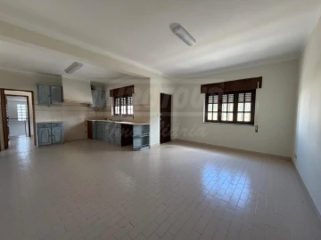 Moradia T4 para Venda em Santo Andre
