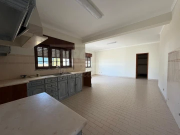 Moradia T4 para Venda em Santo Andre