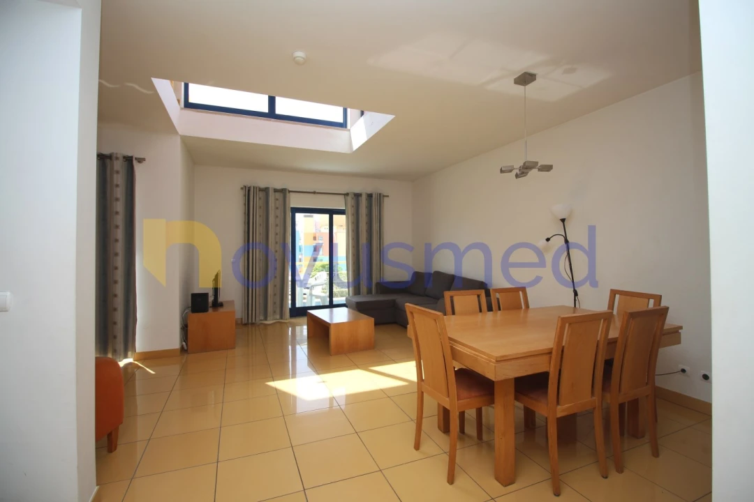 Apartamento T2 para Venda em Albufeira e Olhos de Água Foto 9