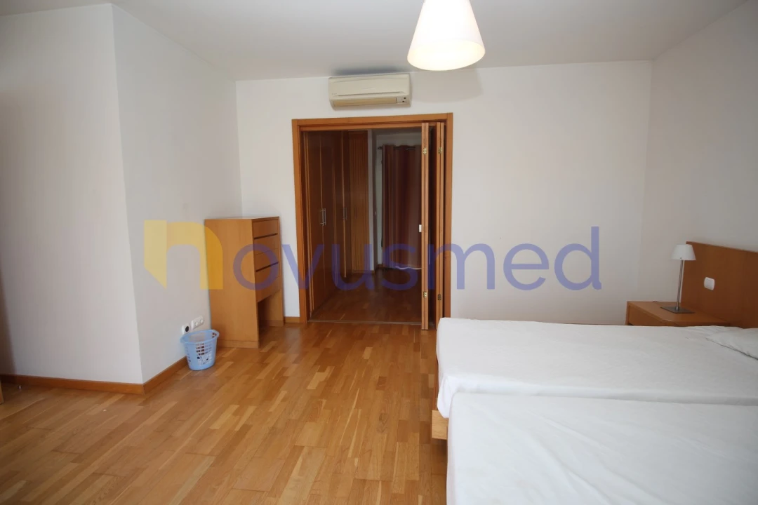 Apartamento T2 para Venda em Albufeira e Olhos de Água Foto 16