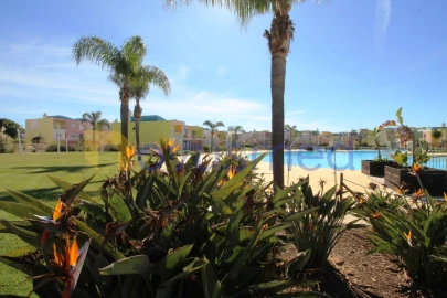 Apartamento T2 para Venda em Albufeira e Olhos de Água