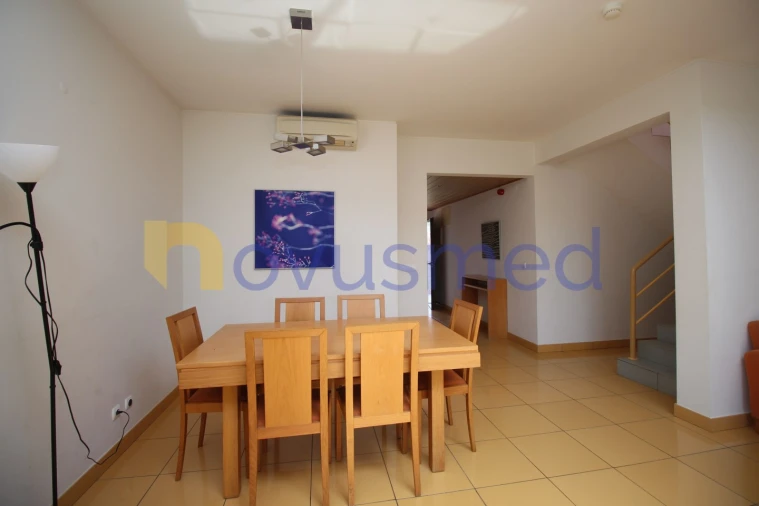 Apartamento T2 para Venda em Albufeira e Olhos de Água Foto 26