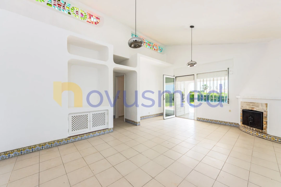 Moradia T4 para Venda em Albufeira e Olhos de Água Foto 18