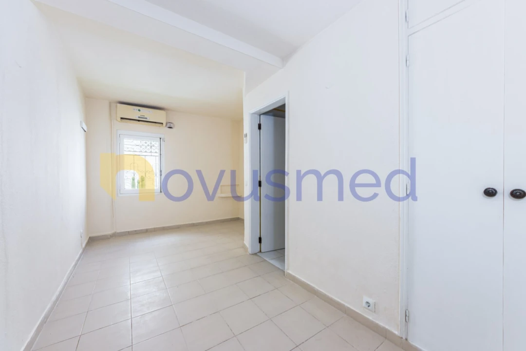 Moradia T4 para Venda em Albufeira e Olhos de Água Foto 26