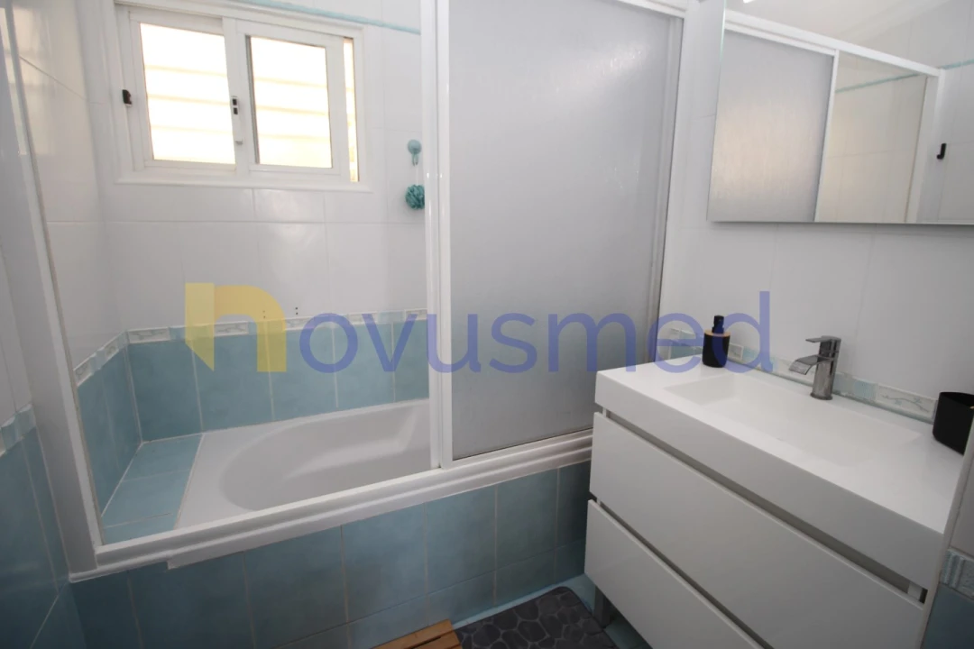 Moradia T4 para Venda em Albufeira e Olhos de Água Foto 30