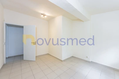 Moradia T4 para Venda em Albufeira e Olhos de Água
