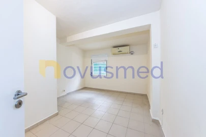 Moradia T4 para Venda em Albufeira e Olhos de Água