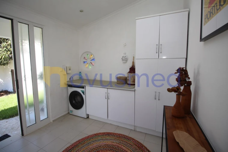 Moradia T4 para Venda em Albufeira e Olhos de Água Foto 5