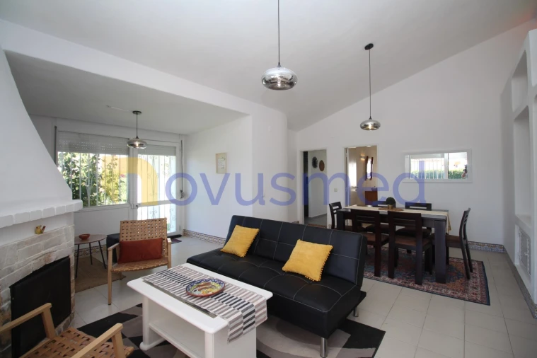 Moradia T4 para Venda em Albufeira e Olhos de Água Foto 9