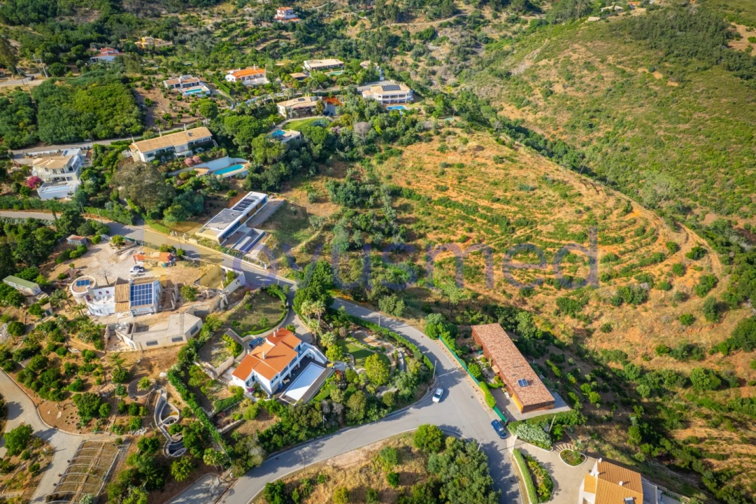 Terreno para Venda em Monchique Foto 3
