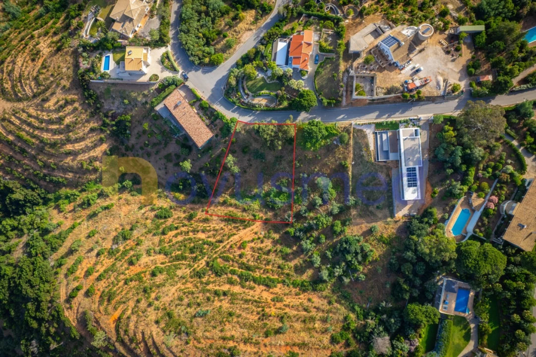 Terreno para Venda em Monchique Foto 5