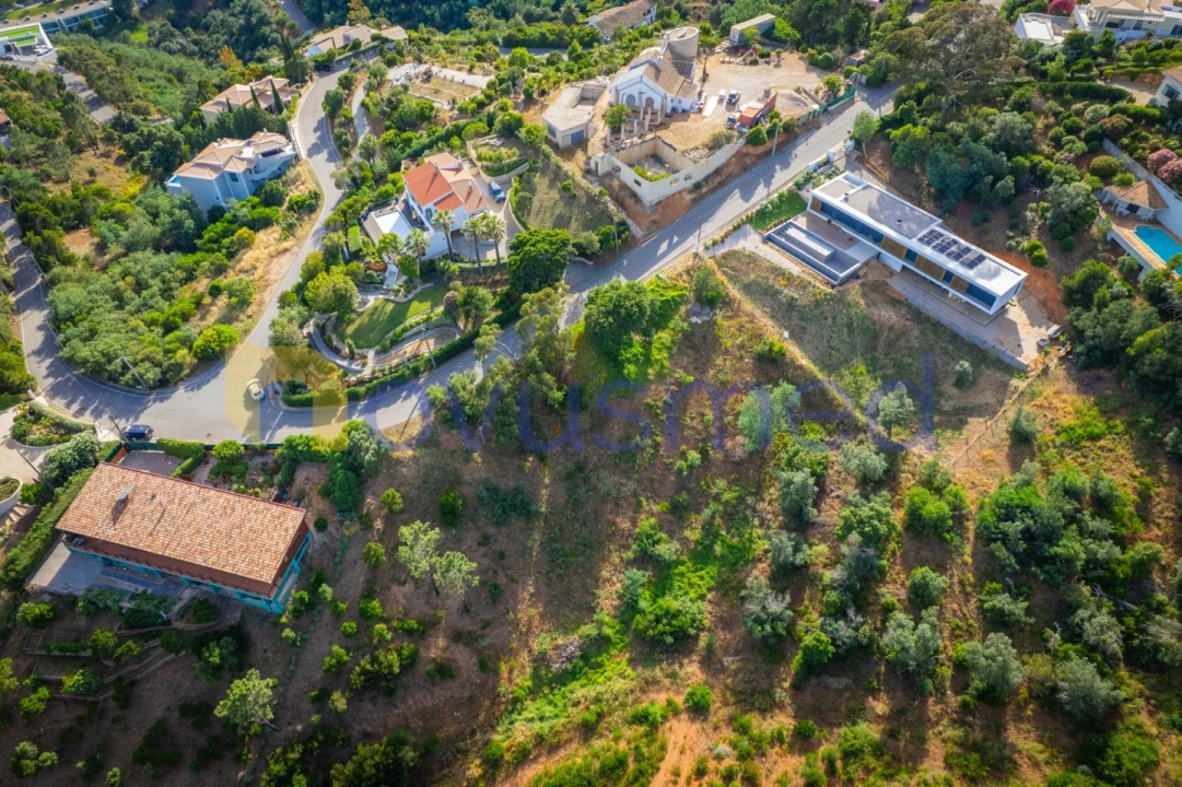 Terreno para Venda em Monchique Foto 8