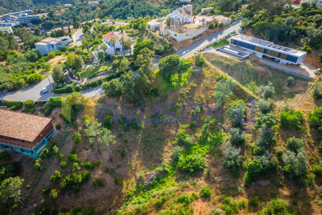 Terreno para Venda em Monchique Foto 9