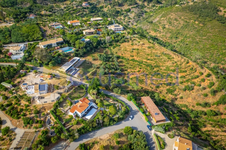 Terreno para Venda em Monchique Foto 3