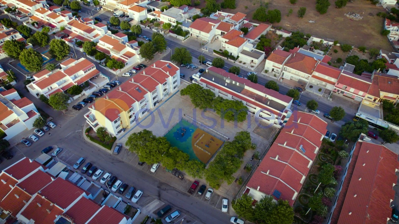 Apartamento T2 para Venda em Ferreiras Foto 21