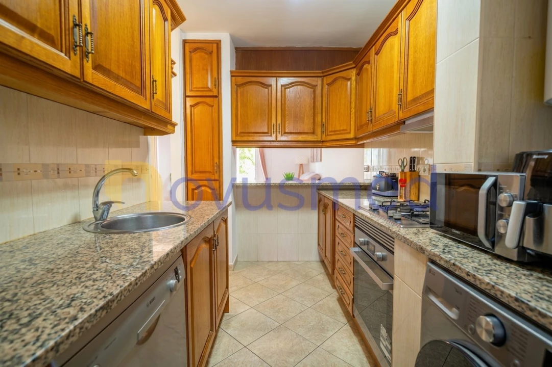 Apartamento T2 para Venda em Ferreiras Foto 6