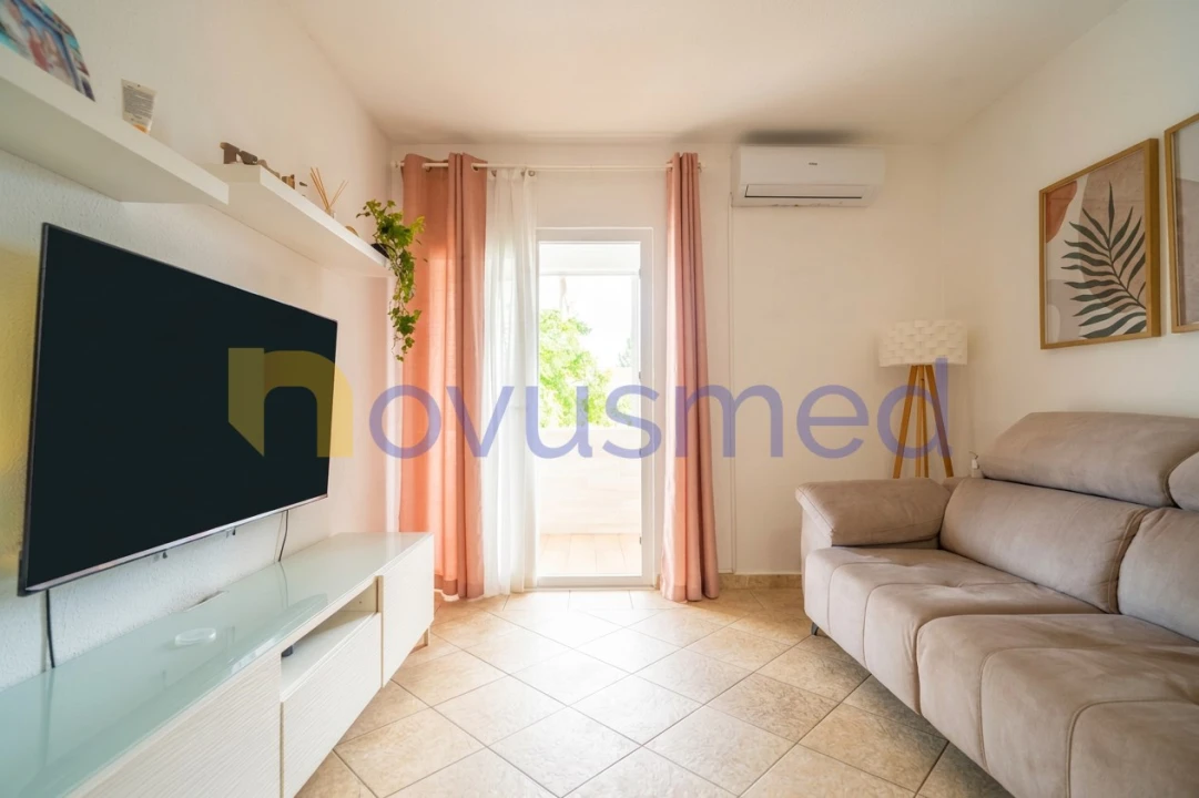 Apartamento T2 para Venda em Ferreiras Foto 4