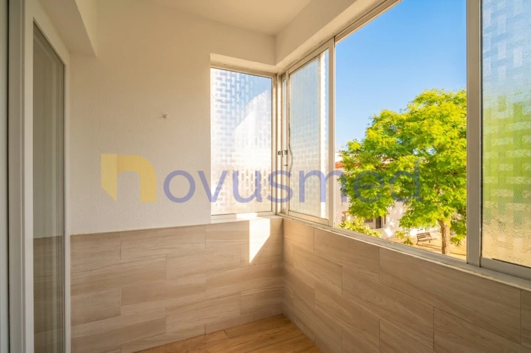 Apartamento T2 para Venda em Ferreiras Foto 18