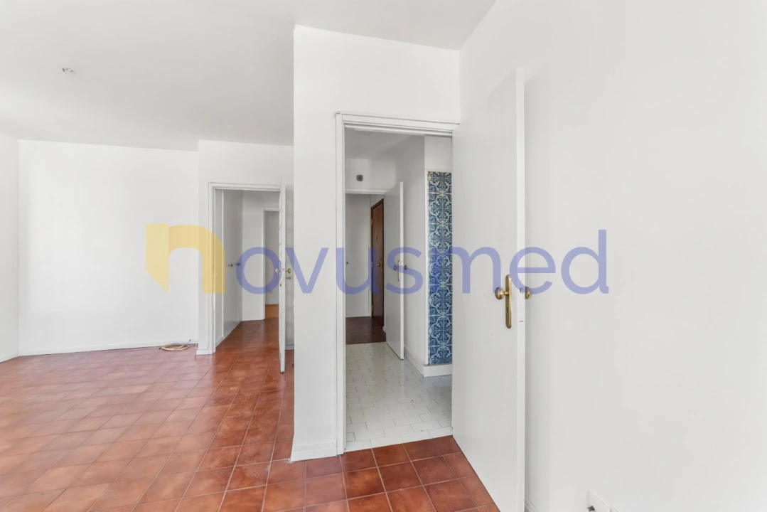 Apartamento T3 para Venda em Aguas Santas Foto 2