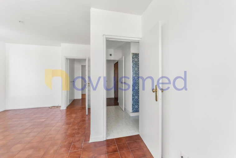 Apartamento T3 para Venda em Aguas Santas Foto 2