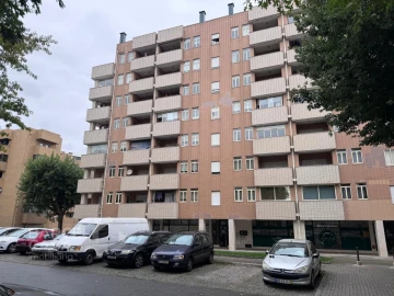 Apartamento T2 para Venda em Arcozelo