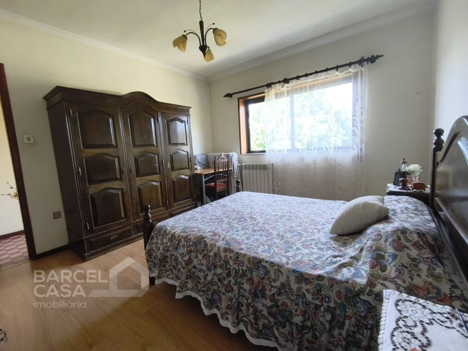 Moradia T3 para Venda em Airo Foto 16