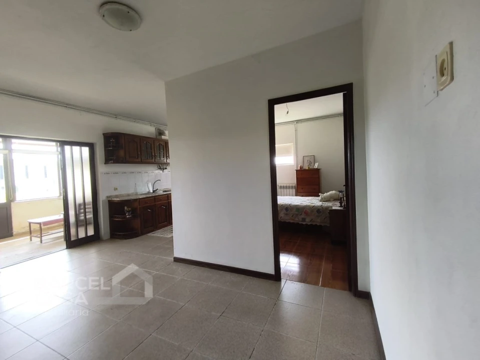 Moradia T3 para Venda em Airo Foto 26