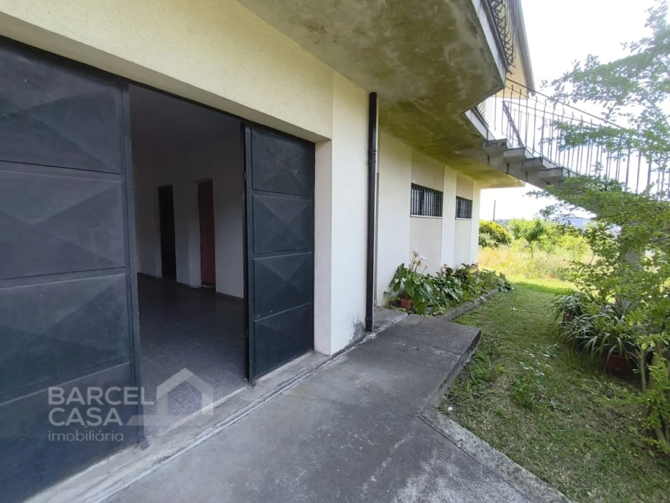 Moradia T3 para Venda em Airo Foto 34