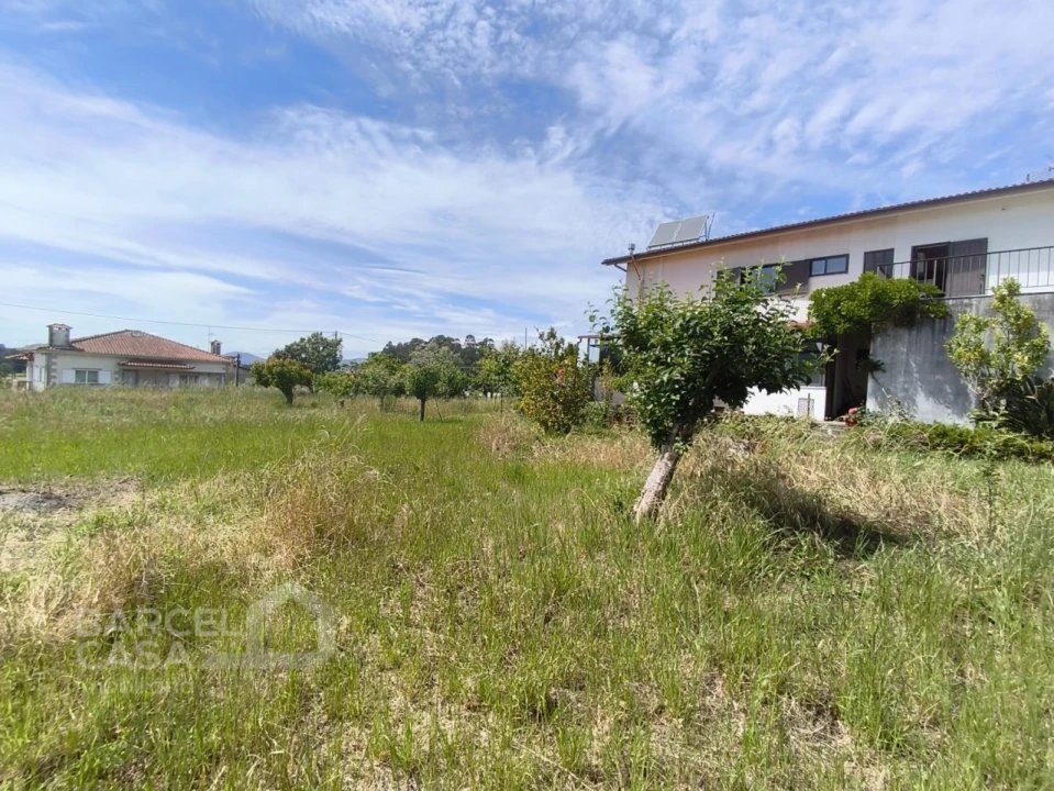 Moradia T3 para Venda em Airo Foto 42