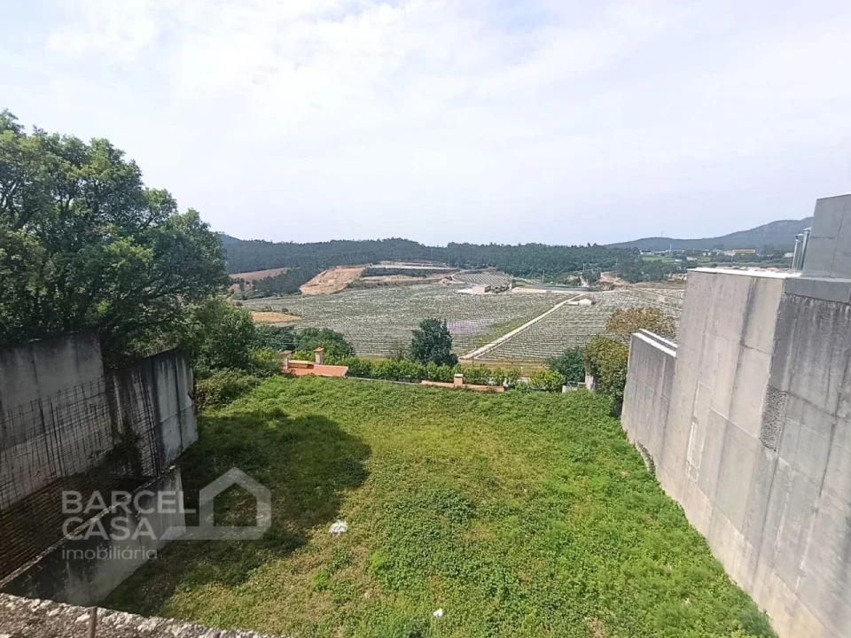 Terreno para Venda em Abade de Neiva Foto 4