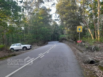 Terreno Comércio / Armazém para Venda em Vila Chã