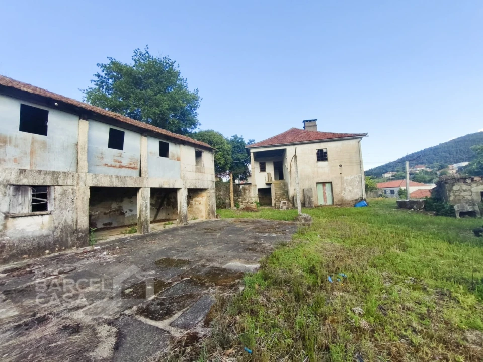 Moradia T4 para Venda em Vila Cova e Feitos Foto 10