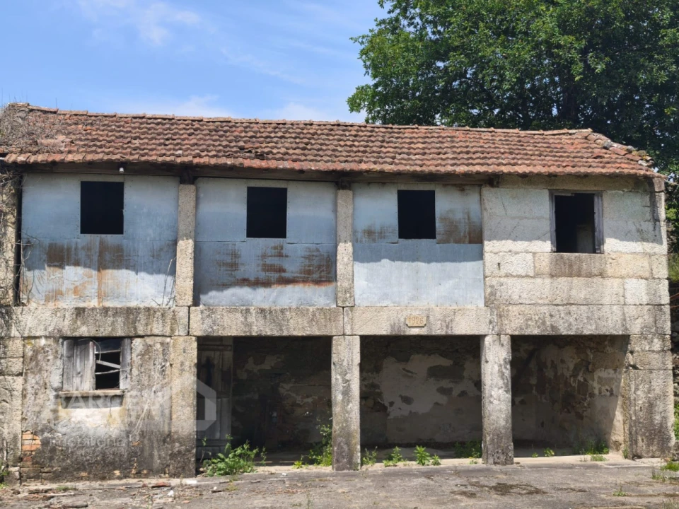 Moradia T4 para Venda em Vila Cova e Feitos Foto 11