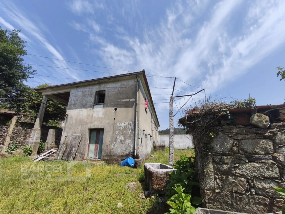 Moradia T4 para Venda em Vila Cova e Feitos Foto 20