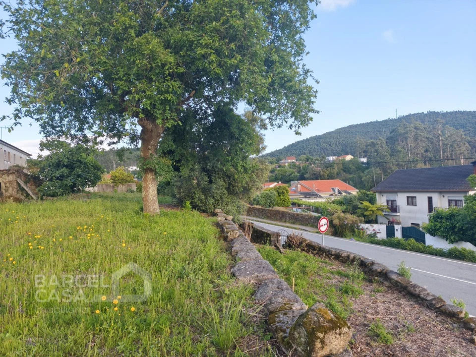 Moradia T4 para Venda em Vila Cova e Feitos Foto 5