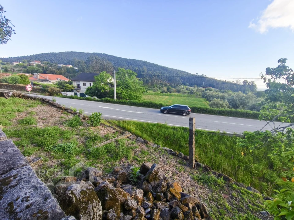 Moradia T4 para Venda em Vila Cova e Feitos Foto 6