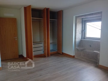 Moradia T3 para Venda em Carapeços