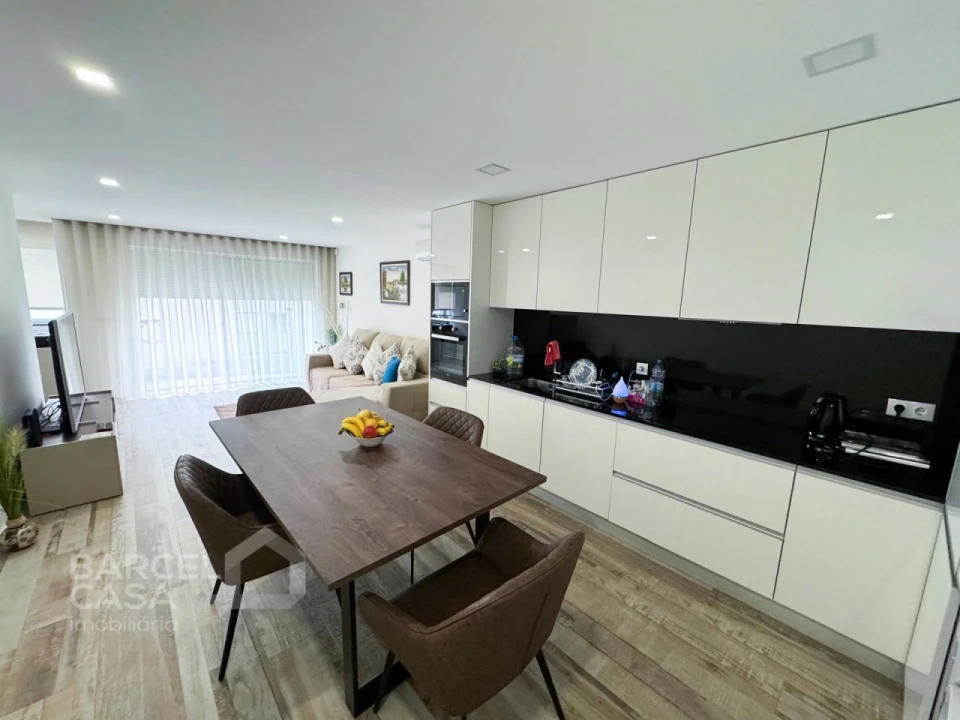 Apartamento T2 para Venda em Barcelos, V.Boa, V.Frescainha Foto 1