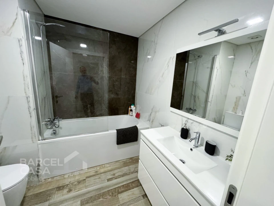 Apartamento T2 para Venda em Barcelos, V.Boa, V.Frescainha Foto 4