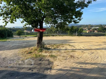 Terreno para Arrendamento em Gamil e Midões