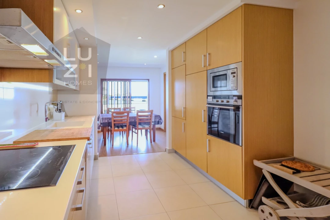 Apartamento T3 para Venda em Portimão Foto 19