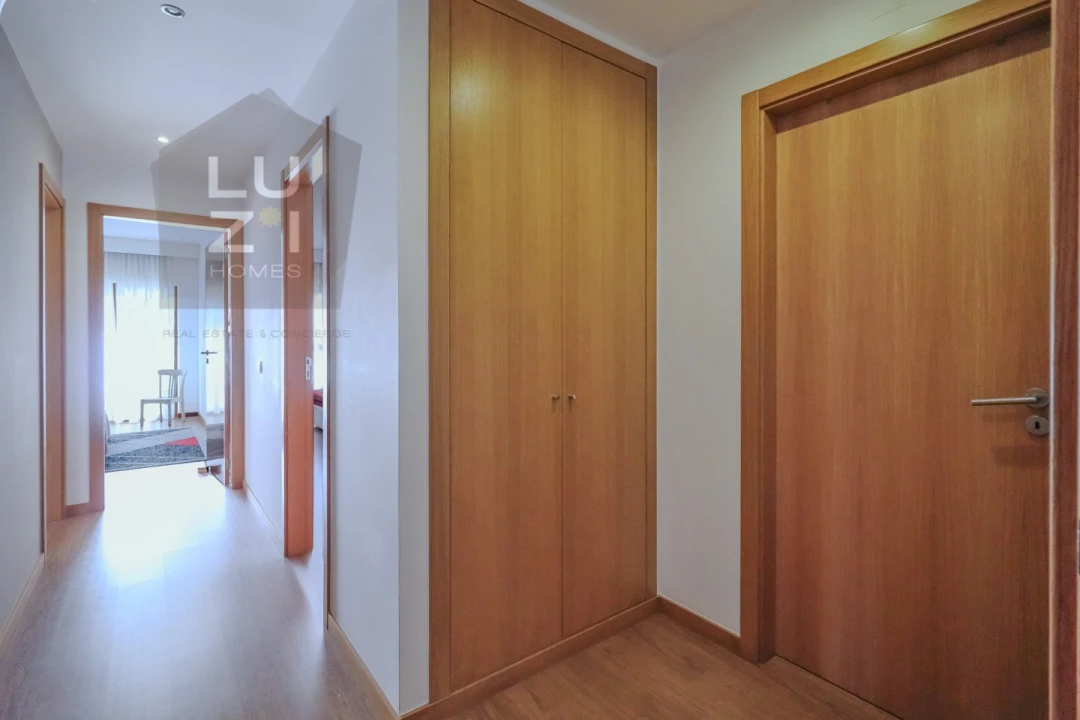 Apartamento T3 para Venda em Portimão Foto 20