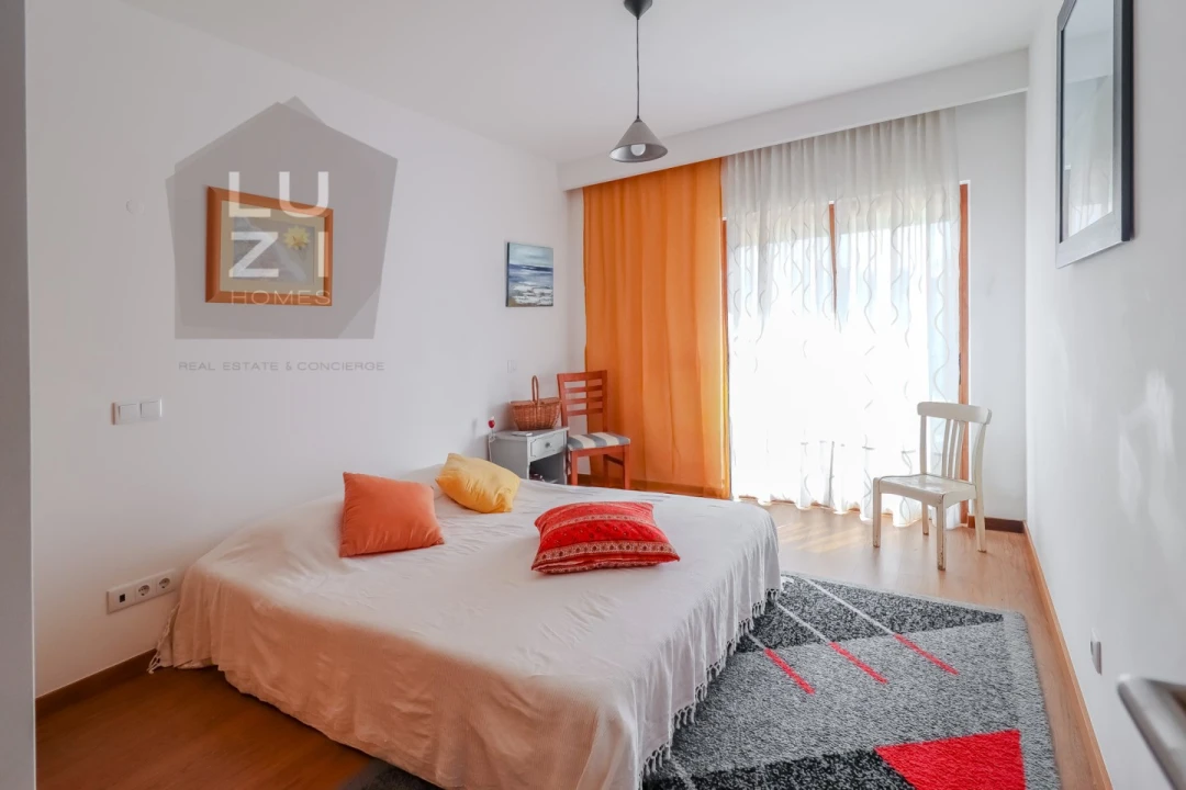Apartamento T3 para Venda em Portimão Foto 30